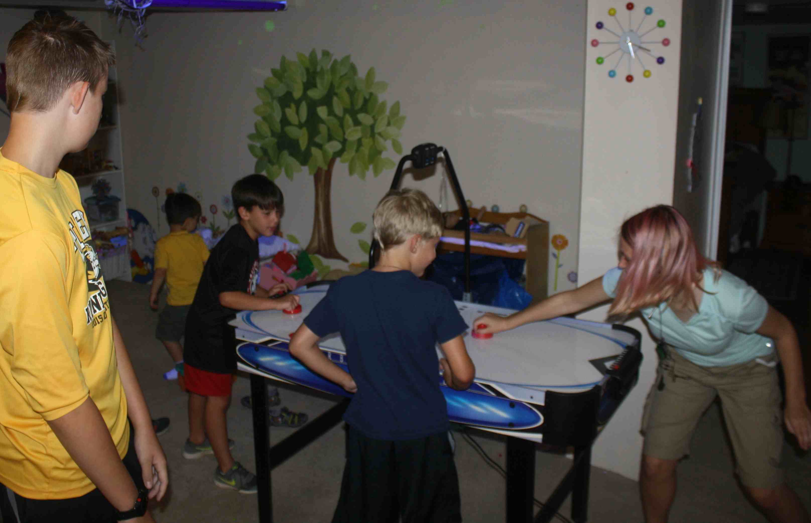 2017-07-07 Alvans 70th air hockey.jpg
